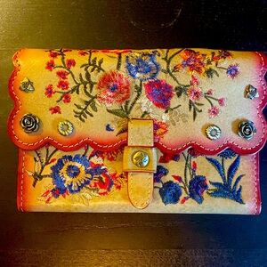 Patricia Nash Trifold Wallet EUC